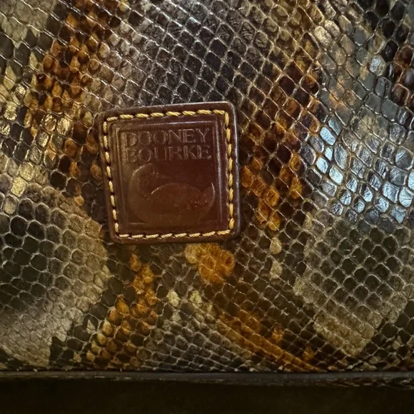 Vintage Dooney & Bourke Ltd.Ed Florentine Python Embossed Domed Buckle Satchel - Picture 3 of 17